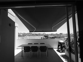 Trend narrow awning - pic in b/w